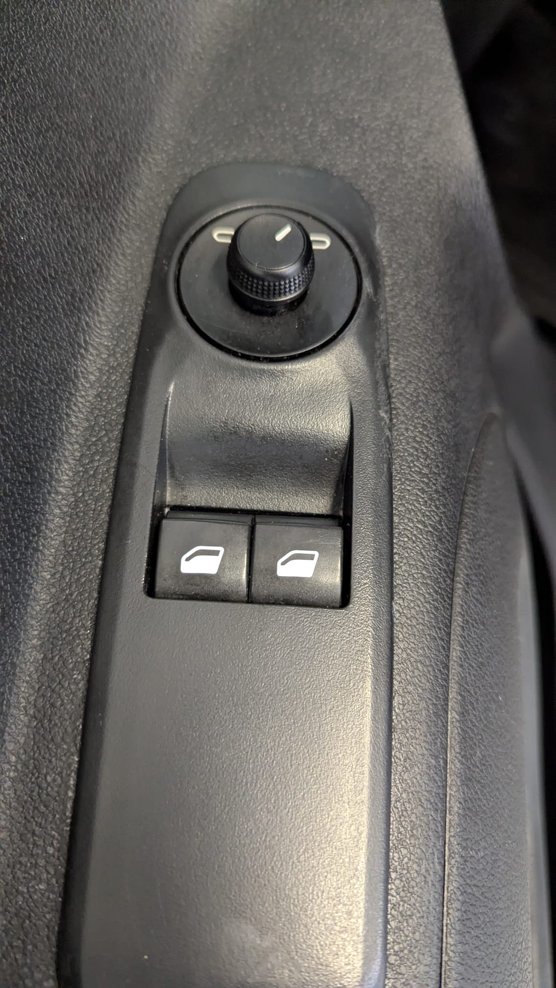 WhatsApp Image 2026-02-17 at 08.15.03