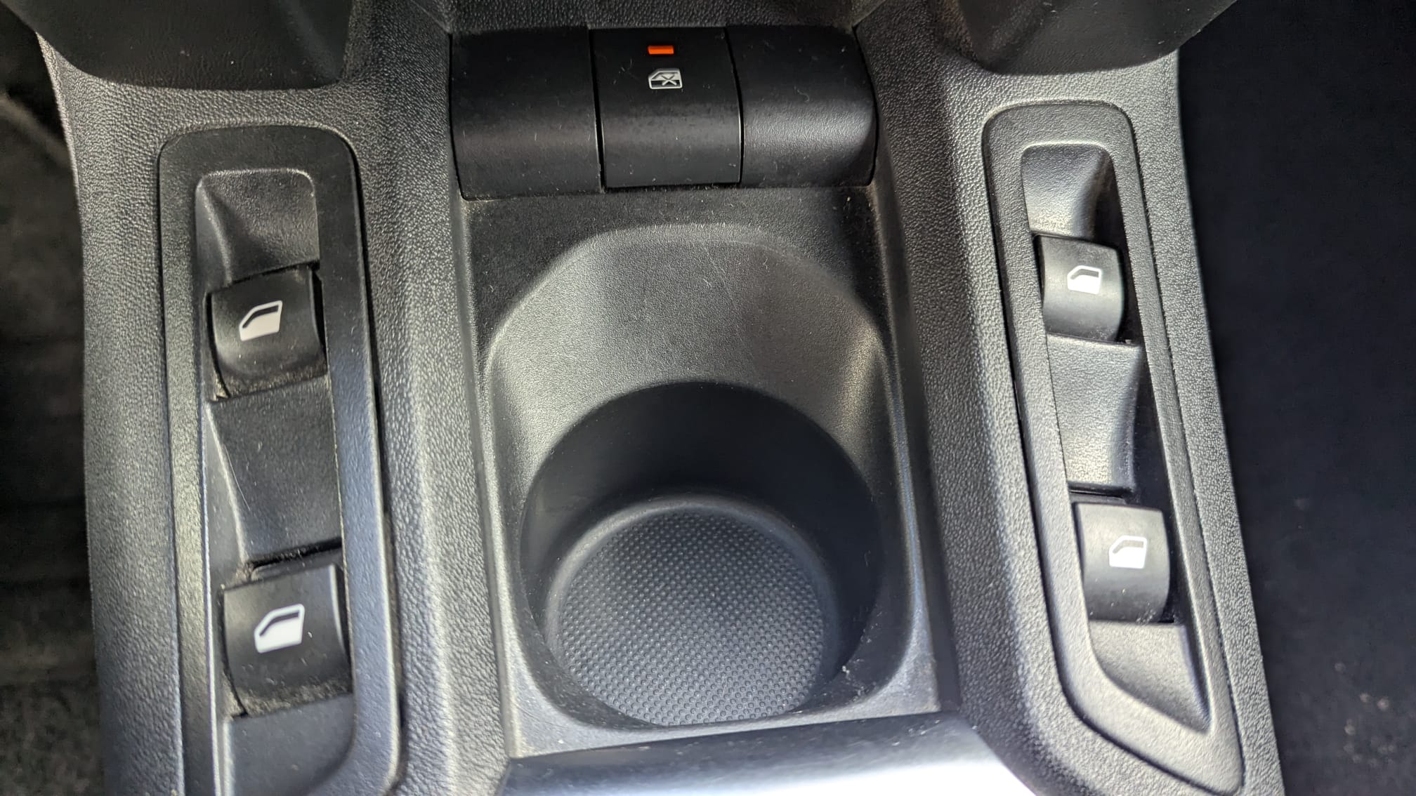 WhatsApp Image 2026-02-17 at 17.17.36 (2)