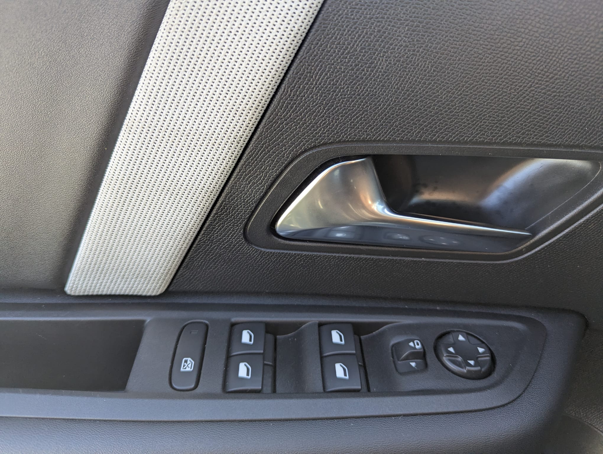 WhatsApp Image 2026-03-16 at 09.14.35